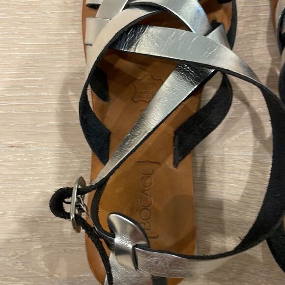 Bocage Flat women’s metallic leather sandals in size 36. Made in Paris. - Picture 3 of 7